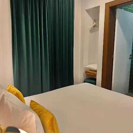 Estalagem 145 Townhouse *
