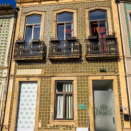 145 Townhouse * Ílhavo